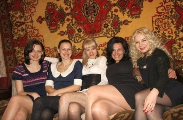 Девчата из 90-х и 2000-х 19.11.2025 - «Прикольные картинки»